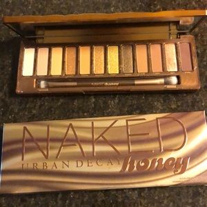 Urban Decay Naked Honey palette - BNIB